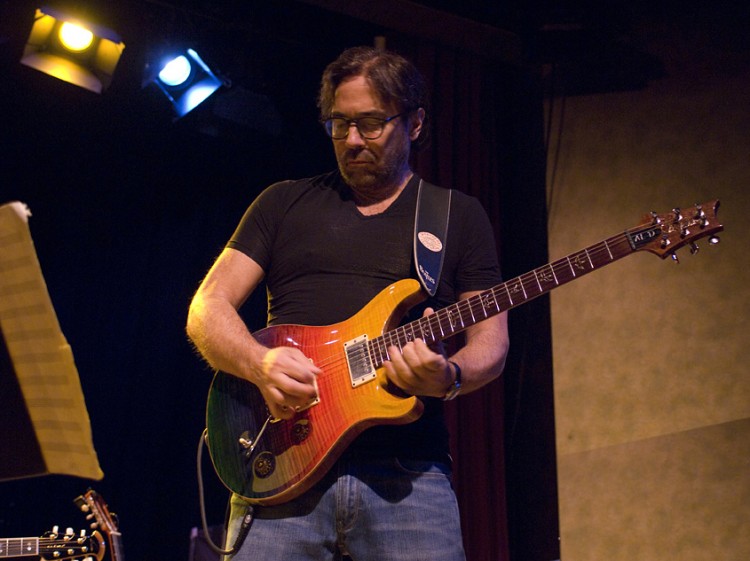 Al lights up his Signature PRS through the Mark V in rehearsal