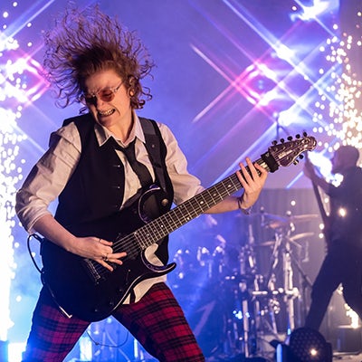 Simone Dow - Voyager